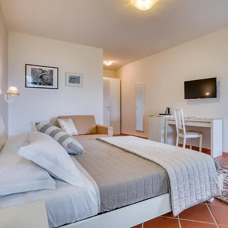 De Santis Hotel Montefranco