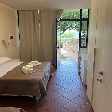 De Santis 3* Montefranco